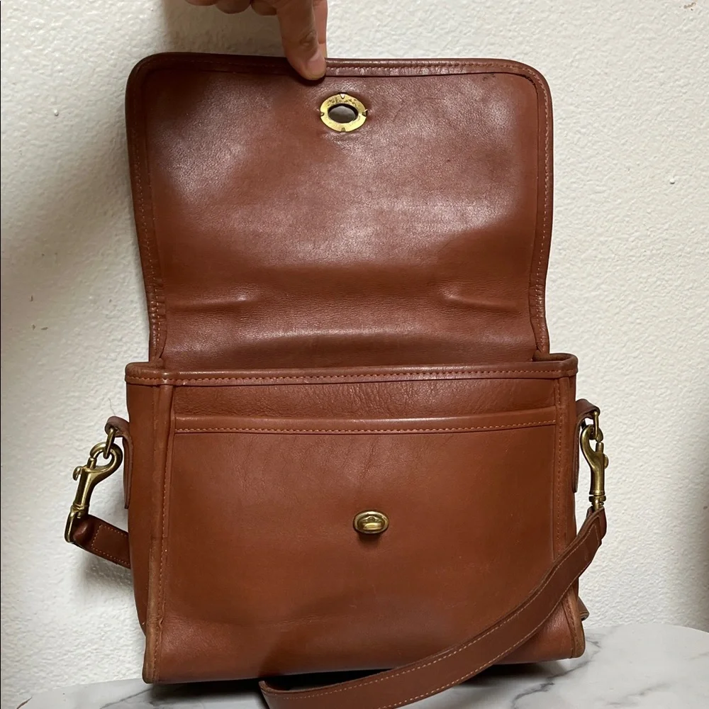 Coach Vintage Chestnut Brown Leather Satchel with Turnlock Hardware